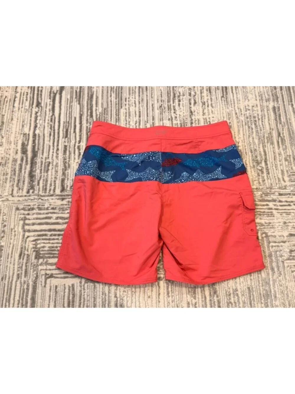 NEW Vineyard Vines men's 36